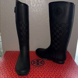Tory Burch Marion Quilted Rain Boot - Rubber / Veg Leather MSRP $300 - NIB